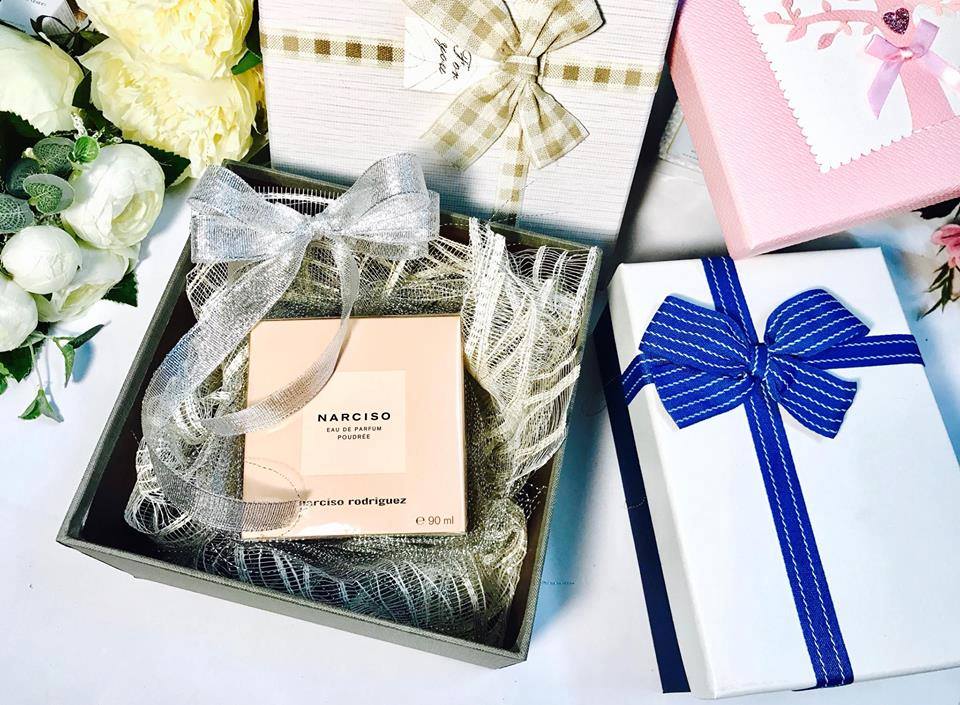 Quà tặng nước hoa Valentine-POLYGILT